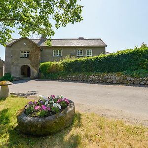 Twelve Oaks Farmhouse